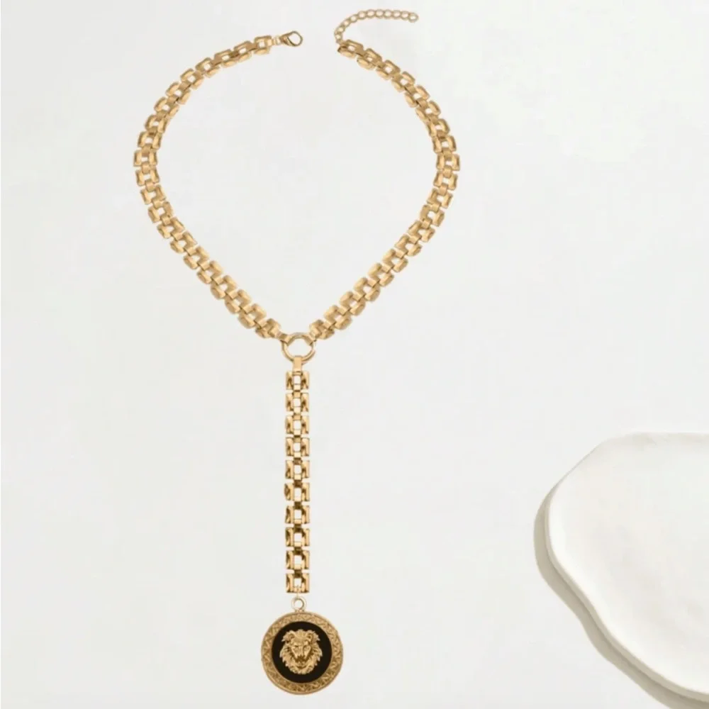 Lion Majesty Long Pendant Necklace - Picture 2 of 5